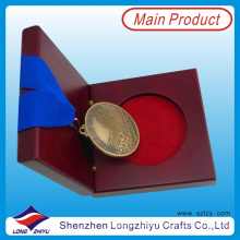 Antique Gold Medals and Trophies Medal Engraved Old Finishing Medal Just The Beginning Medal with Real Wood Medal Box (lzy0044)